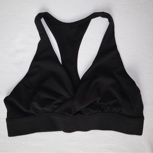 Lululemon crossover sports bra